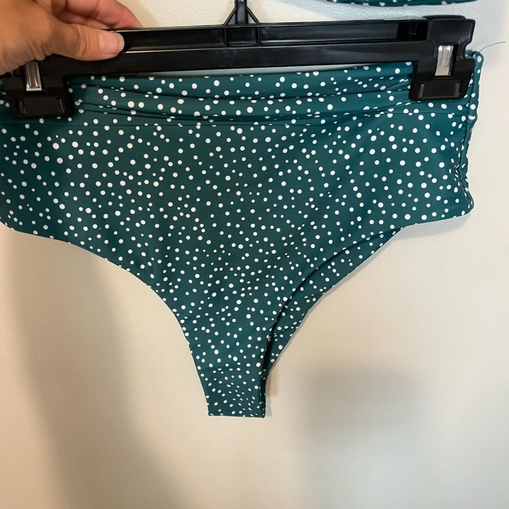 NWOT shein dark green polka dot lined 2 piece swimsuit ladies bathing suit sz M - Picture 3 of 6